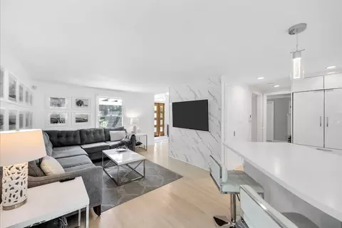 Living - 15 Periwinkle Ln, Mashpee, MA 02649 photo 1 of 7