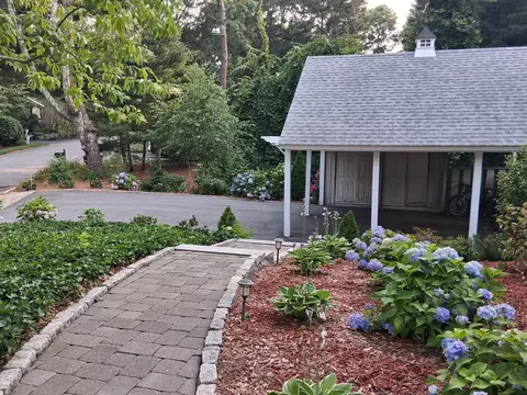 Exterior - 15 Periwinkle Ln, Mashpee, MA 02649 photo 10 of 15