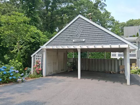 Exterior - 15 Periwinkle Ln, Mashpee, MA 02649 photo 11 of 15