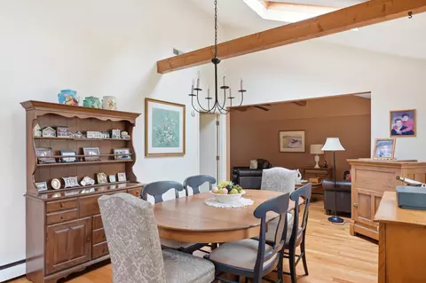 Dining - 40 Cape Cod Ln, Barnstable, MA 02630 photo 2 of 2