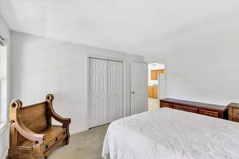 Bedroom - 118 Algonquin Ave, Mashpee, MA 02649 photo 2 of 7