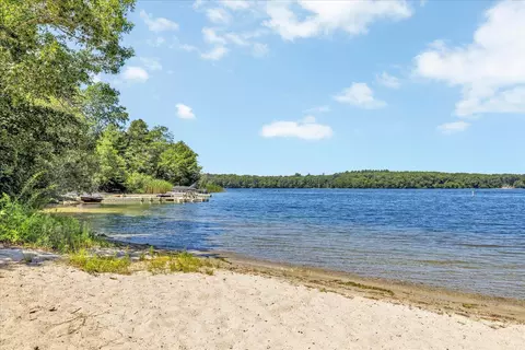 View/Area - 118 Algonquin Ave, Mashpee, MA 02649 photo 1 of 2