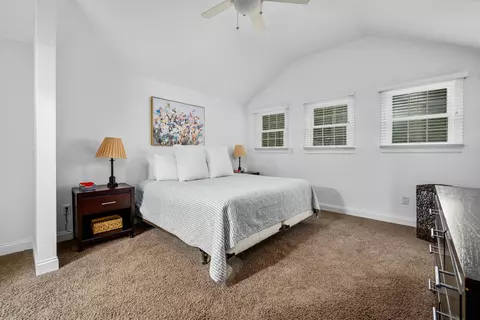 Bedroom - 10 Abbey Gate Rd, Cotuit, MA 02635 photo 2 of 17