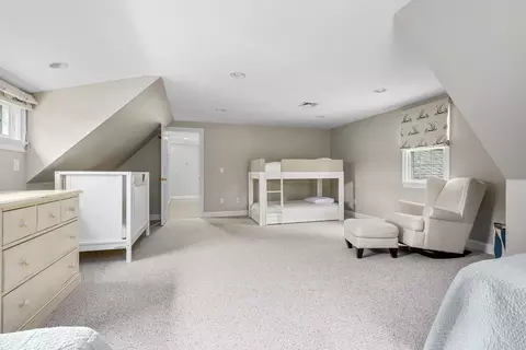 Bedroom - 10 Abbey Gate Rd, Cotuit, MA 02635 photo 6 of 17