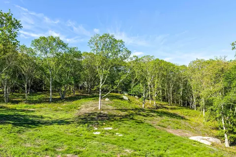 34 Ebens Ln, Chilmark, MA 02535 photo 2