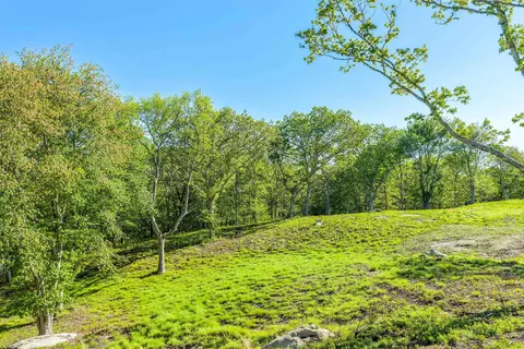 34 Ebens Ln, Chilmark, MA 02535 photo 4