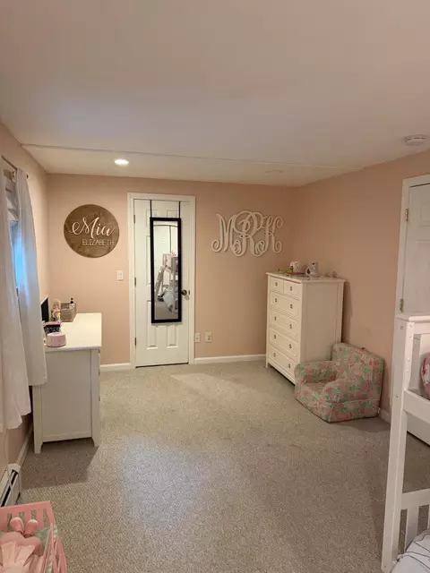 Bedroom - 536 Skunknet Rd, Centerville, MA 02632 photo 4 of 5