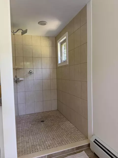 Bath - 536 Skunknet Rd, Centerville, MA 02632 photo 5 of 6