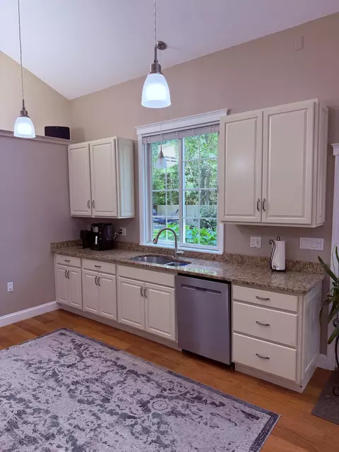 Kitchen - 536 Skunknet Rd, Centerville, MA 02632 photo 3 of 8