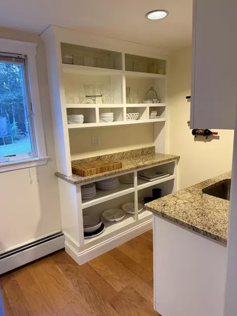 Kitchen - 536 Skunknet Rd, Centerville, MA 02632 photo 6 of 8