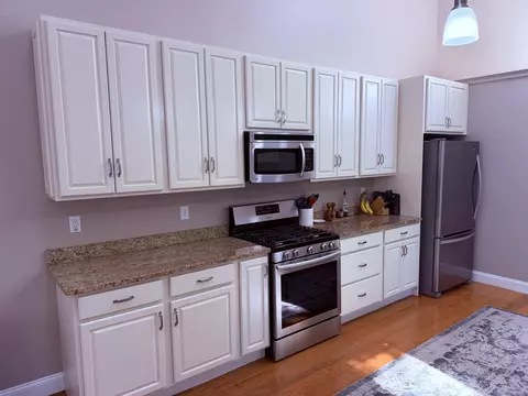 Kitchen - 536 Skunknet Rd, Centerville, MA 02632 photo 5 of 8