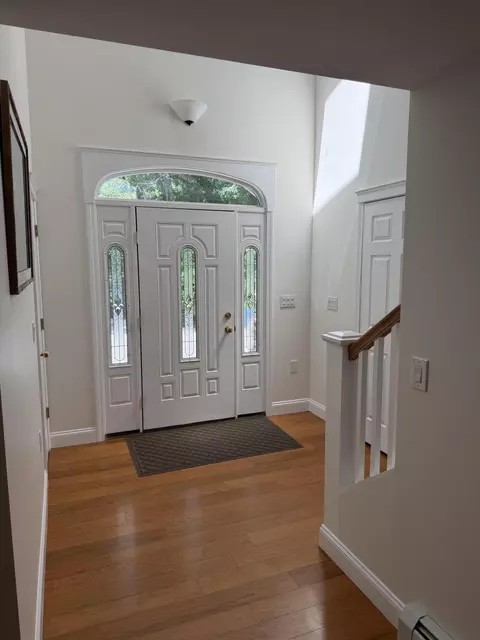 Entry Way - 536 Skunknet Rd, Centerville, MA 02632 photo 2 of 3