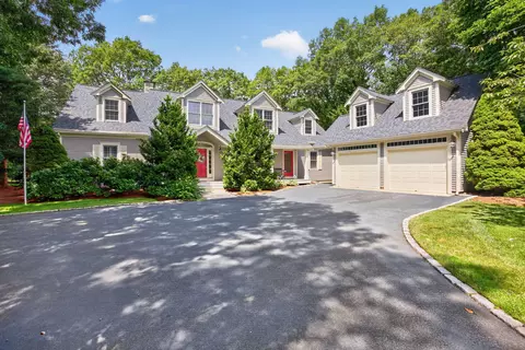 24 Open Space Dr, Sandwich, MA 02563