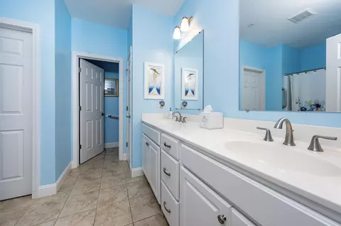 Bath - 26 Grey Hawk Dr, Mashpee, MA 02649 photo 1 of 1