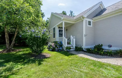 Exterior - 26 Grey Hawk Dr, Mashpee, MA 02649 photo 1 of 7