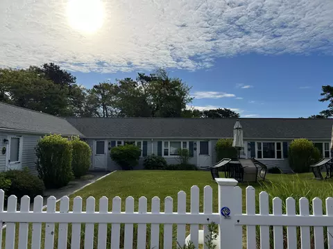162 Captain Chase Rd UNIT 20, Dennis Port, MA 02639