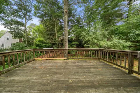 Exterior - 311 Cotuit Rd, Mashpee, MA 02649 photo 5 of 6