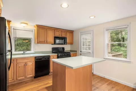 Kitchen - 311 Cotuit Rd, Mashpee, MA 02649 photo 2 of 3