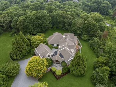 46 Beach Rd, Orleans, MA 02653