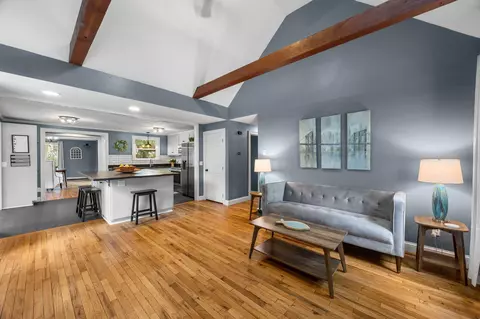 2 Sharon Ln, Forestdale, MA 02644
