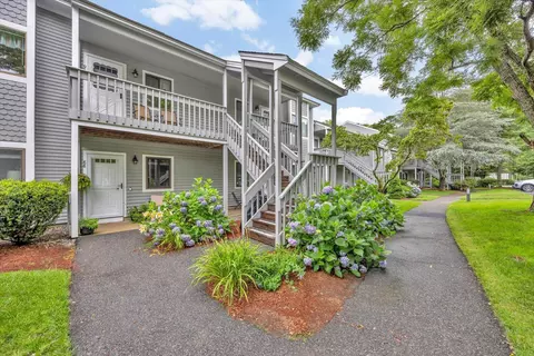 90 Eaton Ln UNIT 90, Brewster, MA 02631