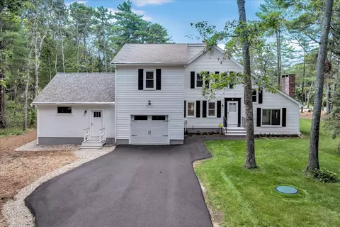 3 Viber Ln, East Falmouth, MA 02536