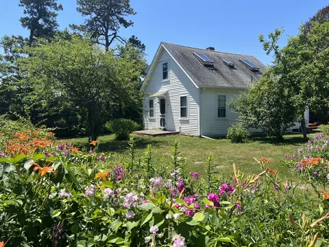 268 Barn Hill Rd, Chatham, MA 02633