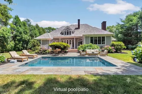 Exterior - 20 Eagle Dr, Mashpee, MA 02649 photo 4 of 8