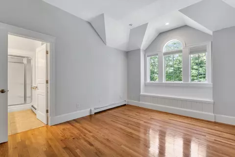 Bedroom - 20 Eagle Dr, Mashpee, MA 02649 photo 2 of 5