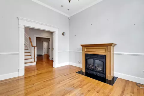 Living - 20 Eagle Dr, Mashpee, MA 02649 photo 6 of 7