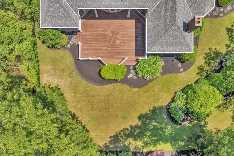 Exterior - 20 Eagle Dr, Mashpee, MA 02649 photo 8 of 8