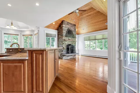 Living - 20 Eagle Dr, Mashpee, MA 02649 photo 4 of 7