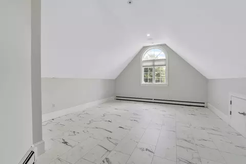 Bedroom - 20 Eagle Dr, Mashpee, MA 02649 photo 5 of 6