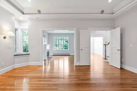 Living - 20 Eagle Dr, Mashpee, MA 02649 photo 7 of 8