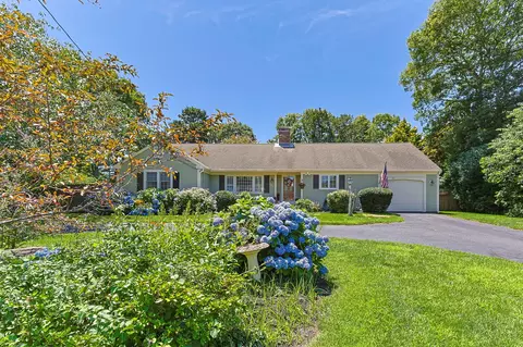 149 Great Western Rd, South Yarmouth, MA 02664