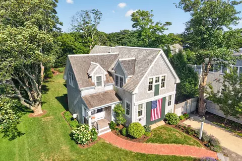 15 Shattuck Pl UNIT 15, Chatham, MA 02633