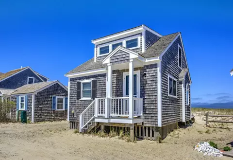 225 N Shore Blvd UNIT J, East Sandwich, MA 02537