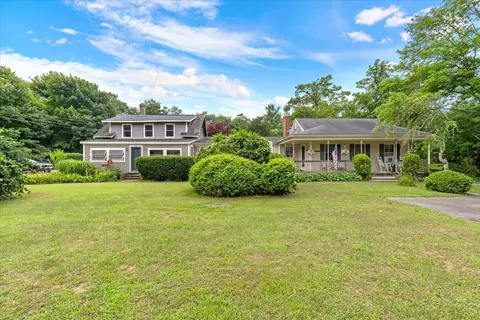 643 Main St, Harwich, MA 02645