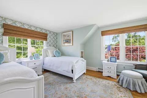 Bedroom - 313 Bridge St, Osterville, MA 02655 photo 4 of 7