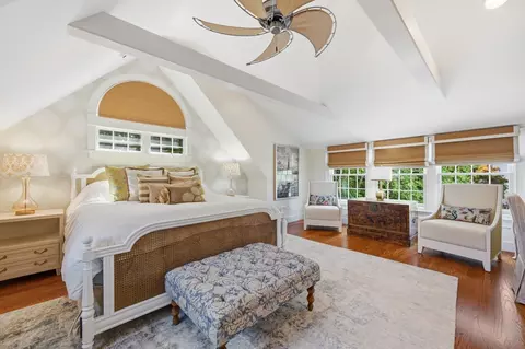 Bedroom - 313 Bridge St, Osterville, MA 02655 photo 3 of 7