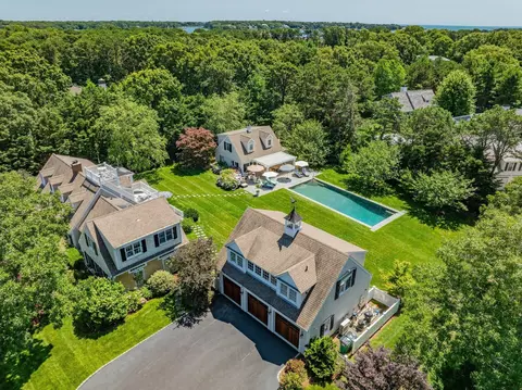 View/Area - 313 Bridge St, Osterville, MA 02655 photo 6 of 8