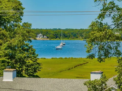 View/Area - 313 Bridge St, Osterville, MA 02655 photo 5 of 8