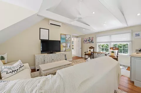 Living - 313 Bridge St, Osterville, MA 02655 photo 2 of 2