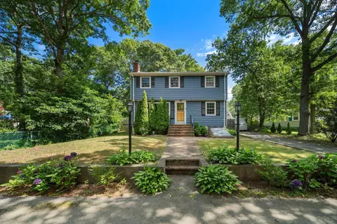 1144 State Rd, Plymouth, MA 02360