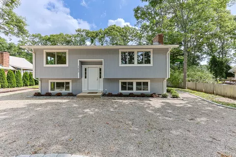 185 Wheeler Rd, Mashpee, MA 02649 photo 3