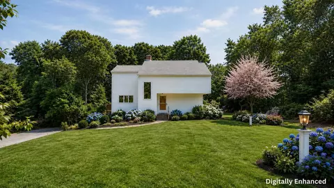 1 Sea Pine Knl, South Harwich, MA 02661