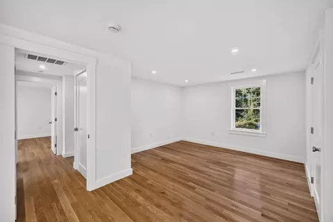 Bedroom - 94 Liam Ln, Centerville, MA 02632 photo 1 of 3