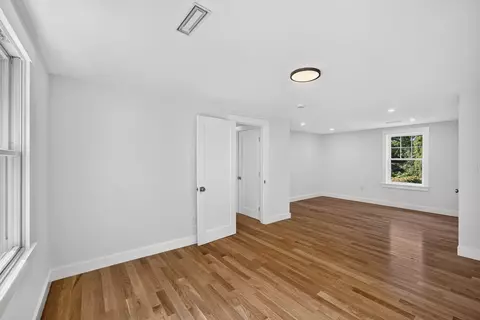 Bedroom - 94 Liam Ln, Centerville, MA 02632 photo 2 of 3