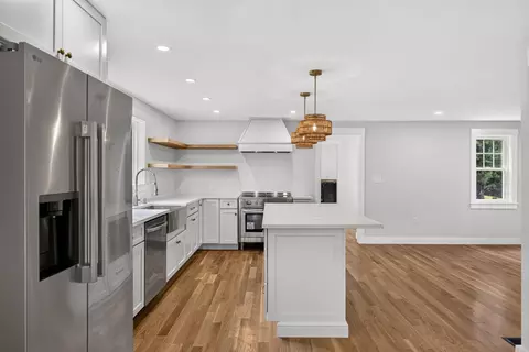 Kitchen - 94 Liam Ln, Centerville, MA 02632 photo 6 of 6