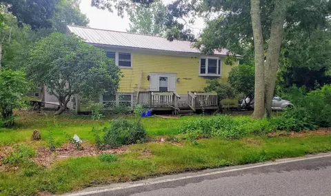 71 Turner Rd, Teaticket, MA 02536